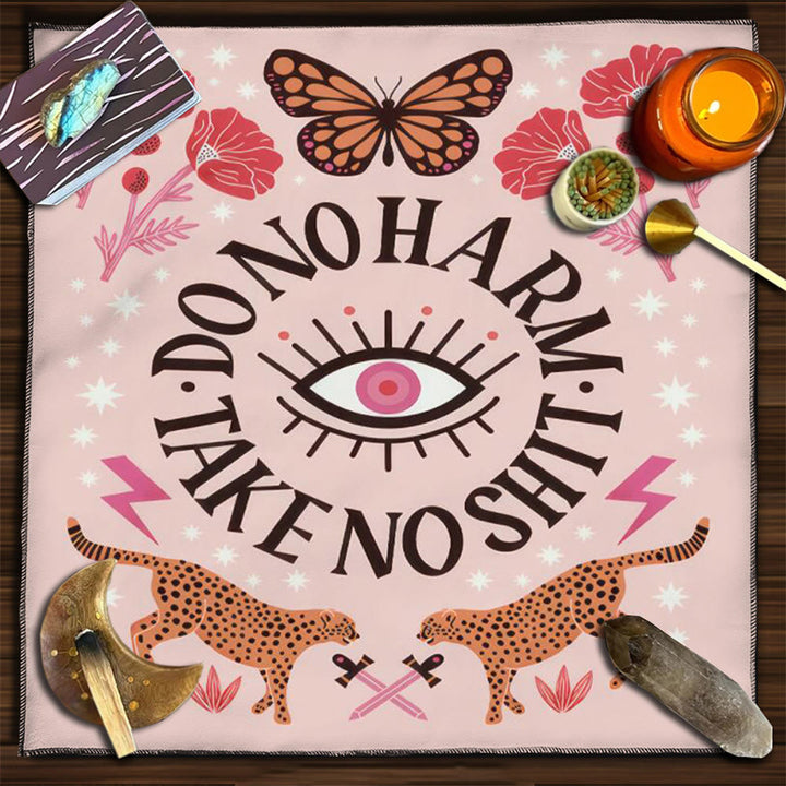 Nappe de Tarot Mystérieuse de l'Arbre Sacré d' Olivenorma Yggdrasil