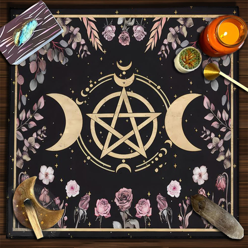 Nappe de Tarot Mystérieuse de l'Arbre Sacré d' Olivenorma Yggdrasil