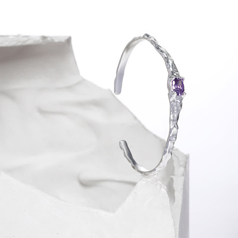 Bracelet ouvert irrégulier plaqué argent avec améthyste naturelle Olivenorma