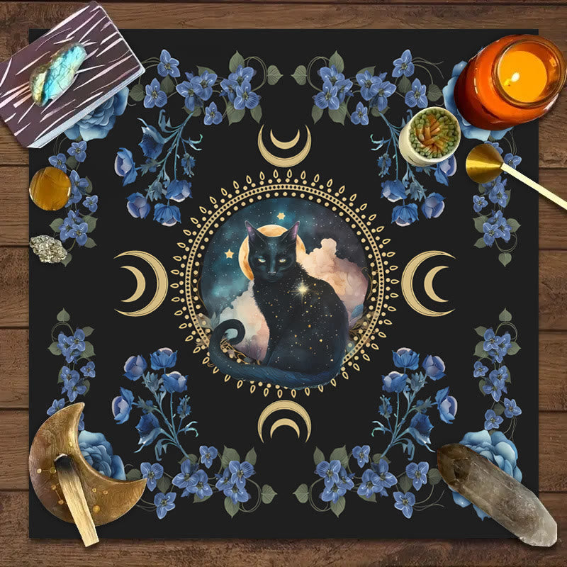 Nappe de tarot divinatoire avec chat signe divin Olivenorma