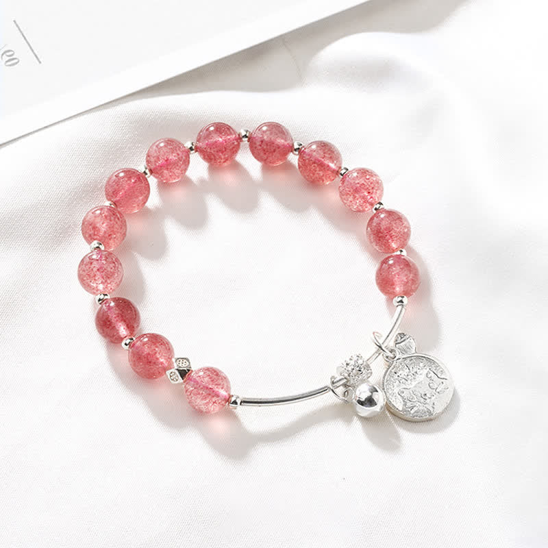 Bracelet pendentif clochette chat en perles de quartz fraise Olivenorma
