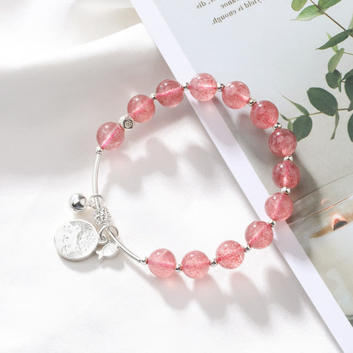 Bracelet pendentif clochette chat en perles de quartz fraise Olivenorma