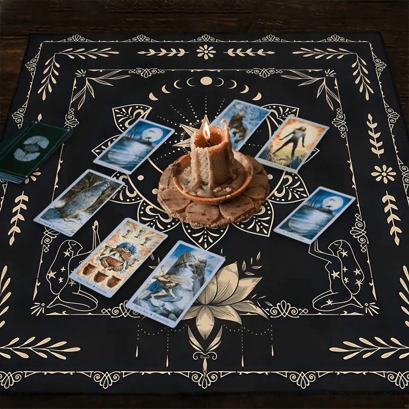 Nappe de tarot divinatoire mystique avec phases de lune et signe du lotus Olivenorma