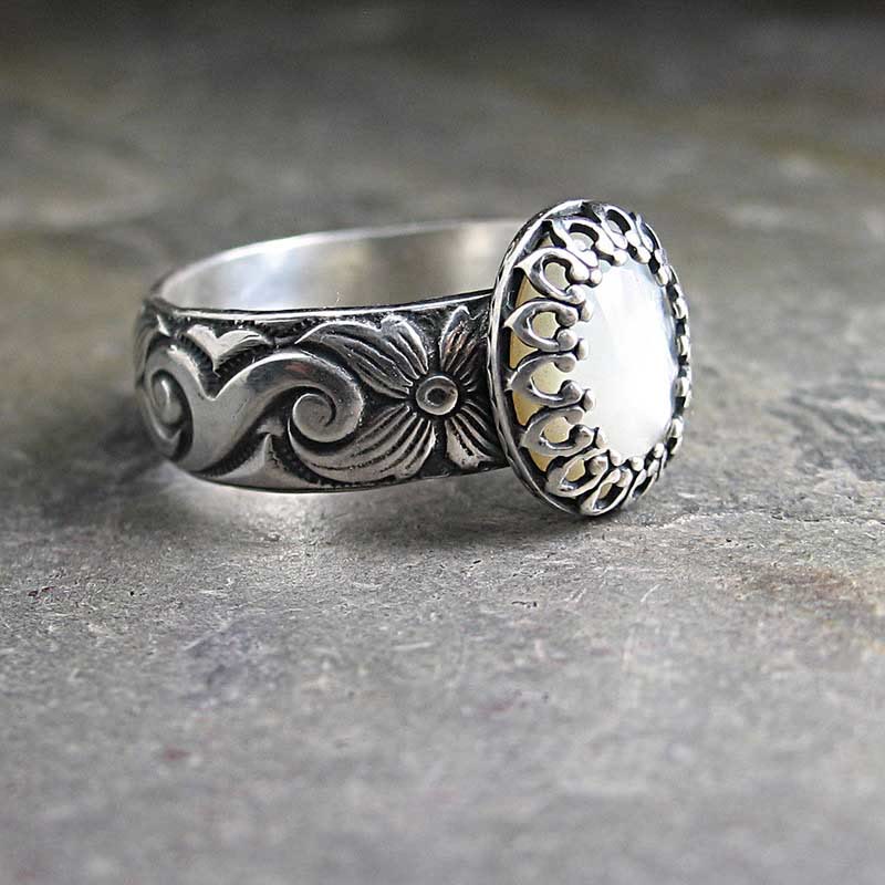 Bague en nacre Olivenorma - Cornouiller blanc