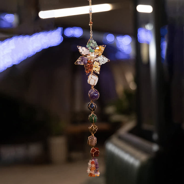 Pendentif en pierre colorée avec fleur et chakra Olivenorma