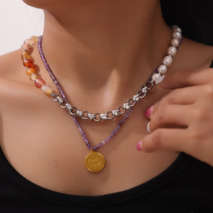 Collier en acier titane et perles d'eau douce en cornaline Olivenorma