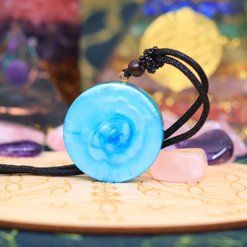 Collier Orgone Oeil d'Horus en Aigue-Marine Naturelle Olivenorma