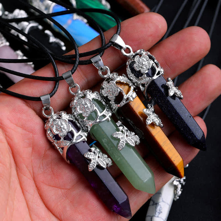 Collier avec pendentif en forme de colonne hexagonale en pierre de cristal Olivenorma