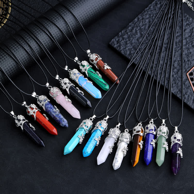 Collier avec pendentif en forme de colonne hexagonale en pierre de cristal Olivenorma