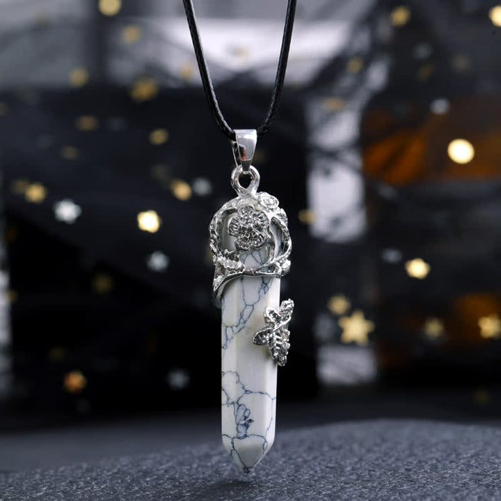 Collier avec pendentif en forme de colonne hexagonale en pierre de cristal Olivenorma