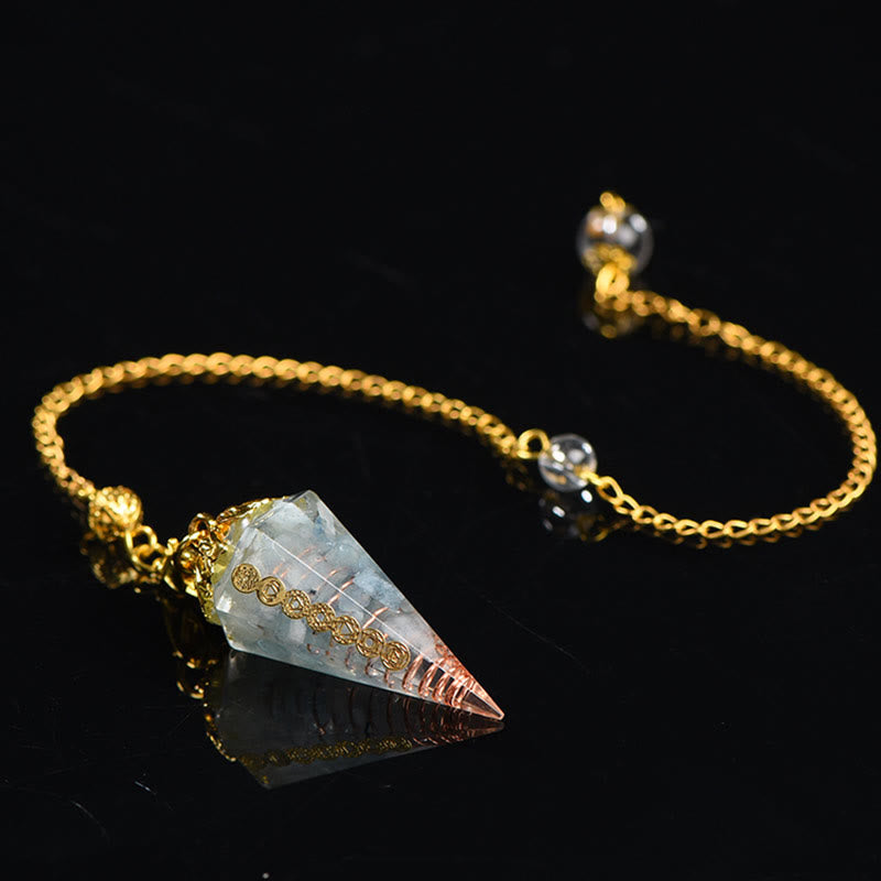 Pendule spirituelle pointue en cristal d'aigue-marine naturelle Olivenorma