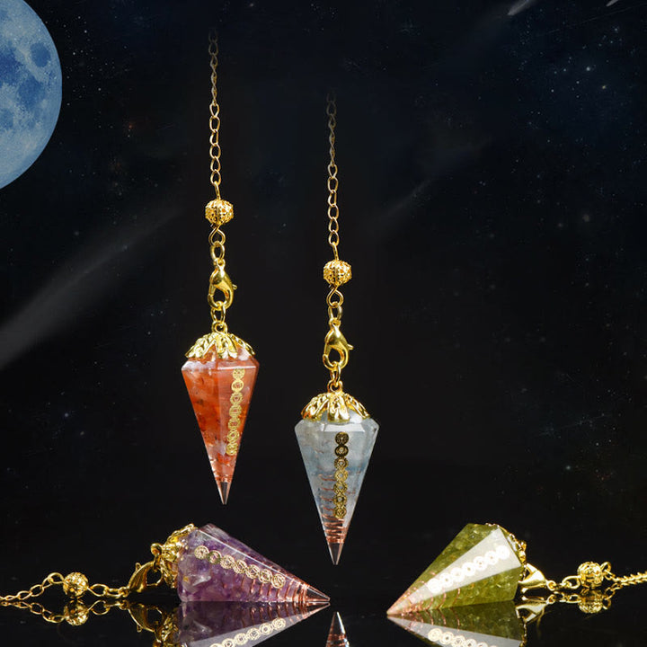 Pendule spirituelle pointue en cristal d'aigue-marine naturelle Olivenorma