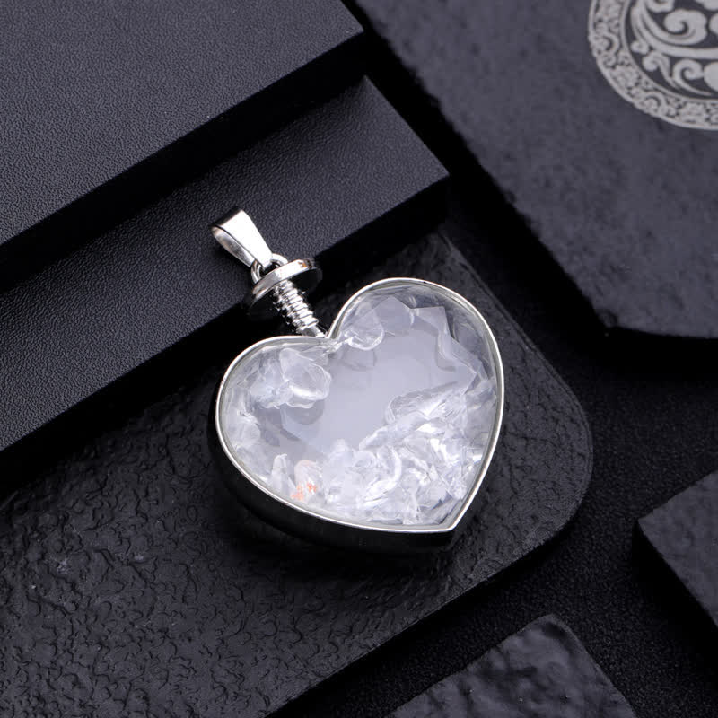 Collier pendentif coeur en verre avec gravier coloré naturel Olivenorma