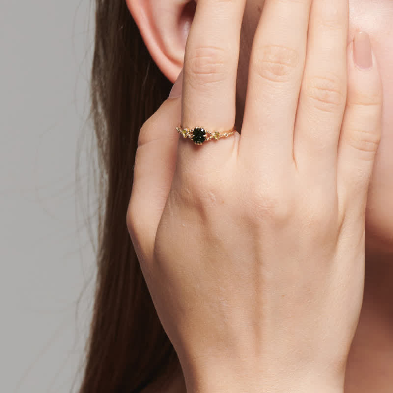 Ensemble de bijoux avec bague et collier en péridot naturel et émeraude Olivenorma