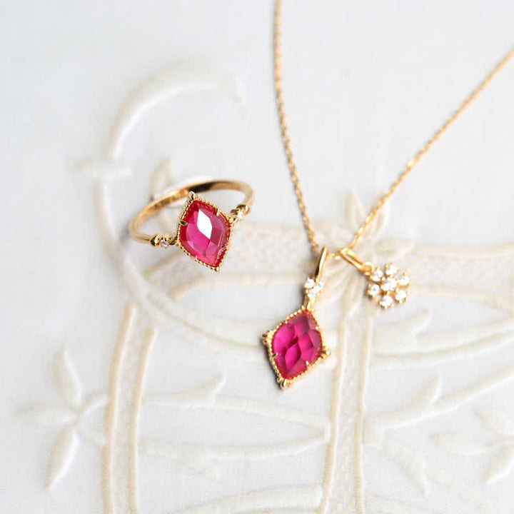 Ensemble de bijoux avec bague, boucles d'oreilles et collier en grenat naturel Olivenorma