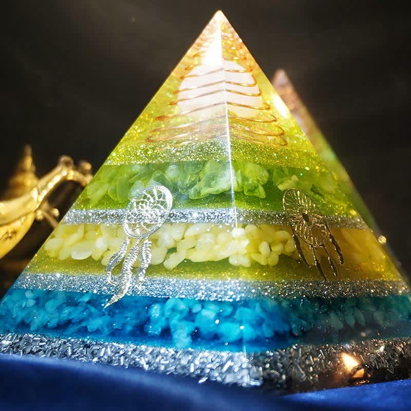 Pyramide d'orgone en pierre naturelle Olivenorma « Healing Dreams »