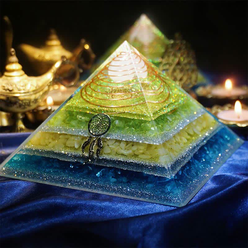 Pyramide d'orgone en pierre naturelle Olivenorma « Healing Dreams »