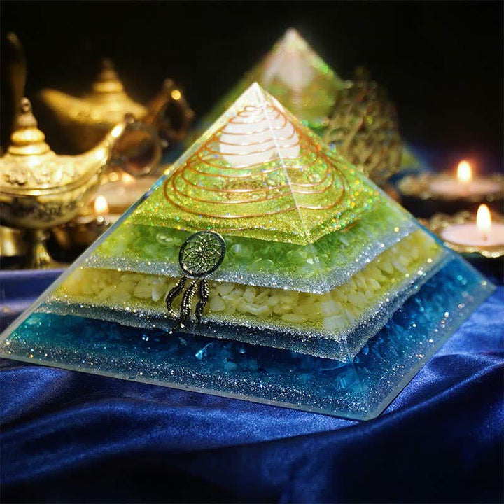 Pyramide d'orgone en pierre naturelle Olivenorma « Healing Dreams »
