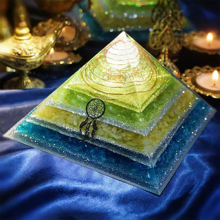 Pyramide d'orgone en pierre naturelle Olivenorma « Healing Dreams »