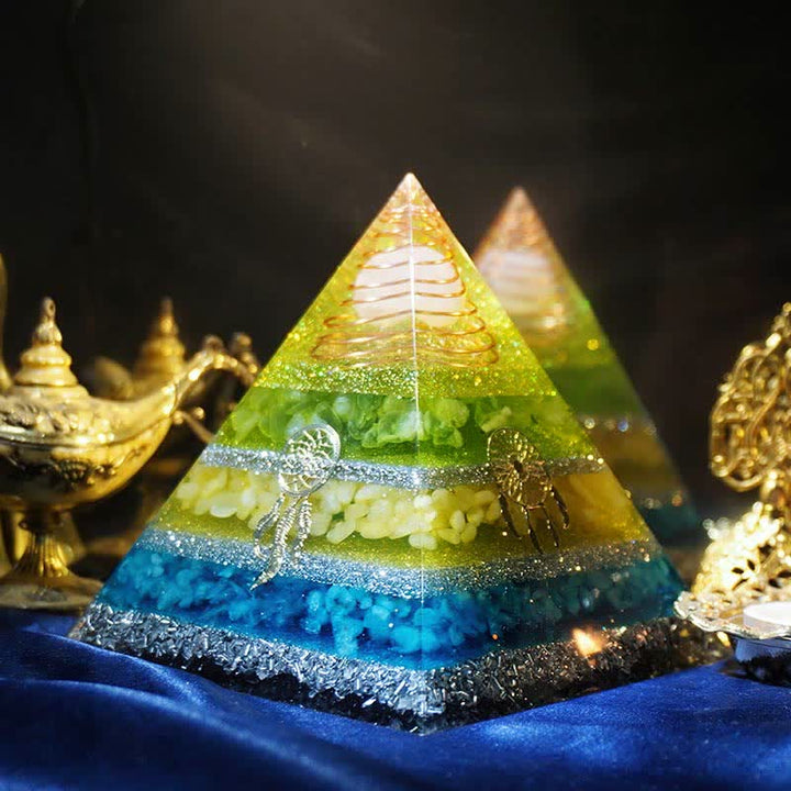 Pyramide d'orgone en pierre naturelle Olivenorma « Healing Dreams »