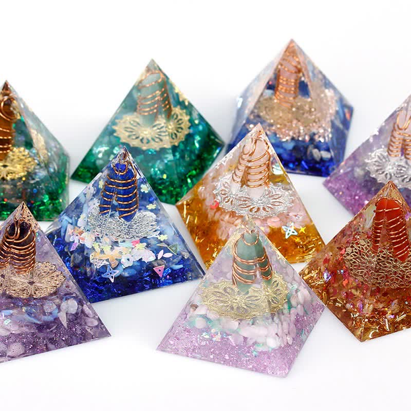 Pyramide d'orgone à prisme hexagonal en cristal naturel Olivenorma de 6 cm