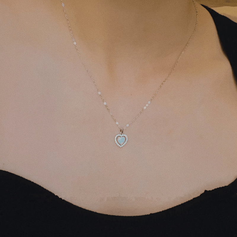 Collier pendentif coeur en zircon blanc opale Olivenorma