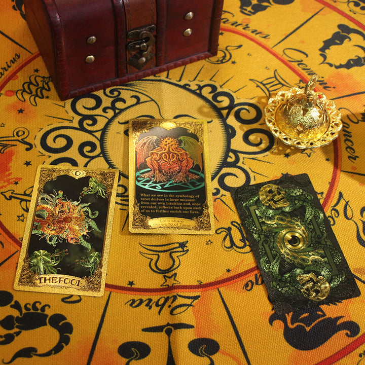 Carte de tarot divinatoire à collectionner Olivenorma Cthulhu Mythos Gold Foil