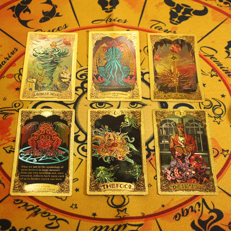 Carte de tarot divinatoire à collectionner Olivenorma Cthulhu Mythos Gold Foil