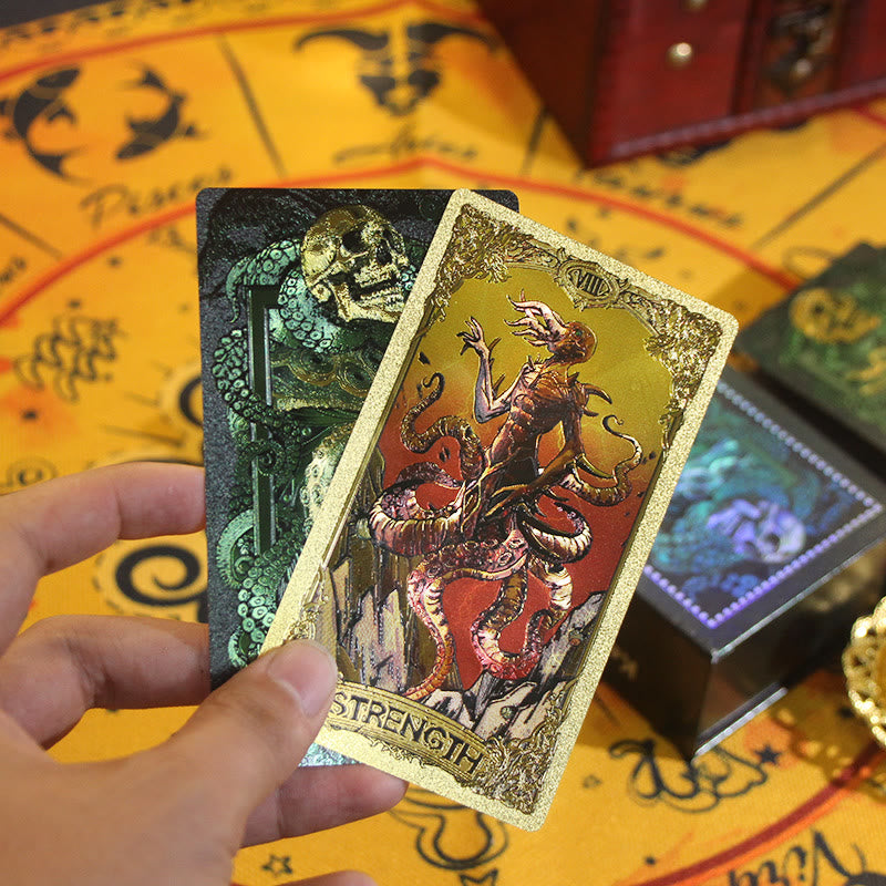 Carte de tarot divinatoire à collectionner Olivenorma Cthulhu Mythos Gold Foil