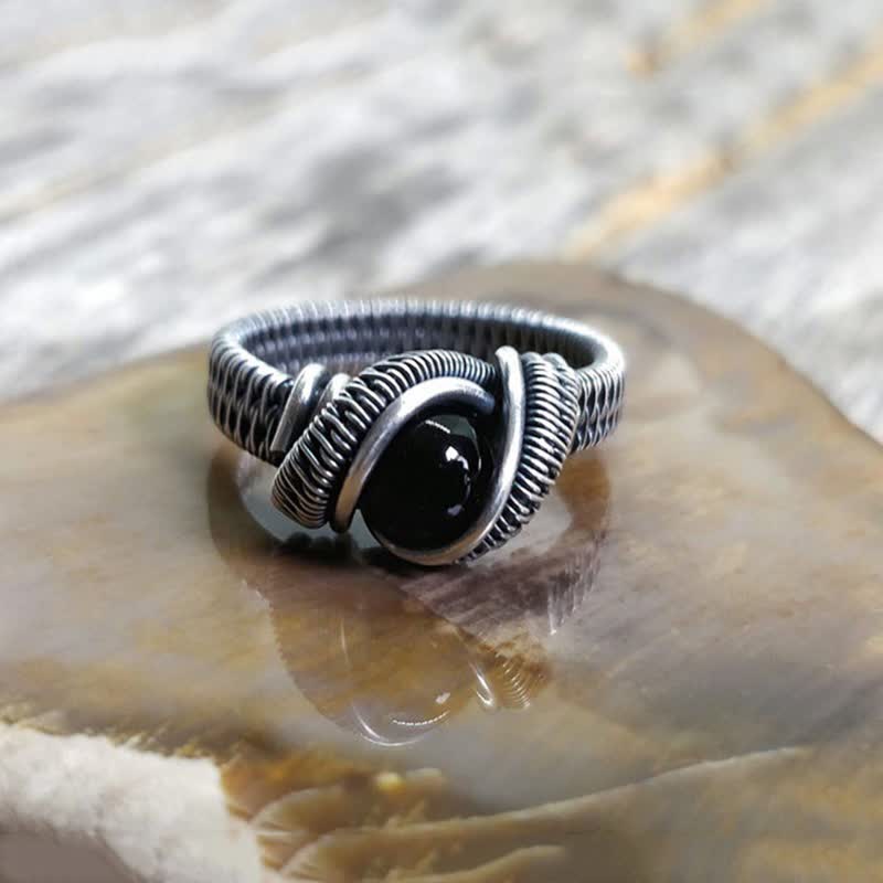 Bague pour homme avec fil enroulé en onyx noir Olivenorma
