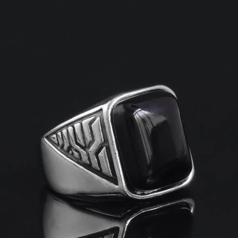 Bague en alliage fait main pour homme avec pierre d'onyx noir Olivenorma