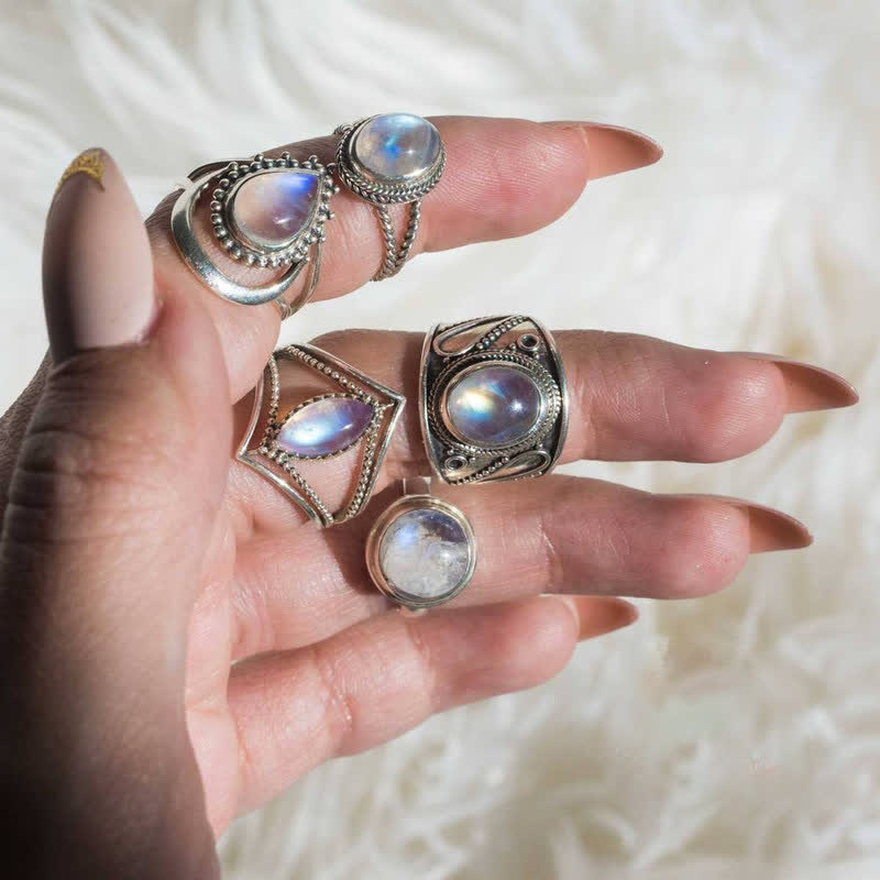 Bague Marquise en pierre de lune naturelle Olivenorma