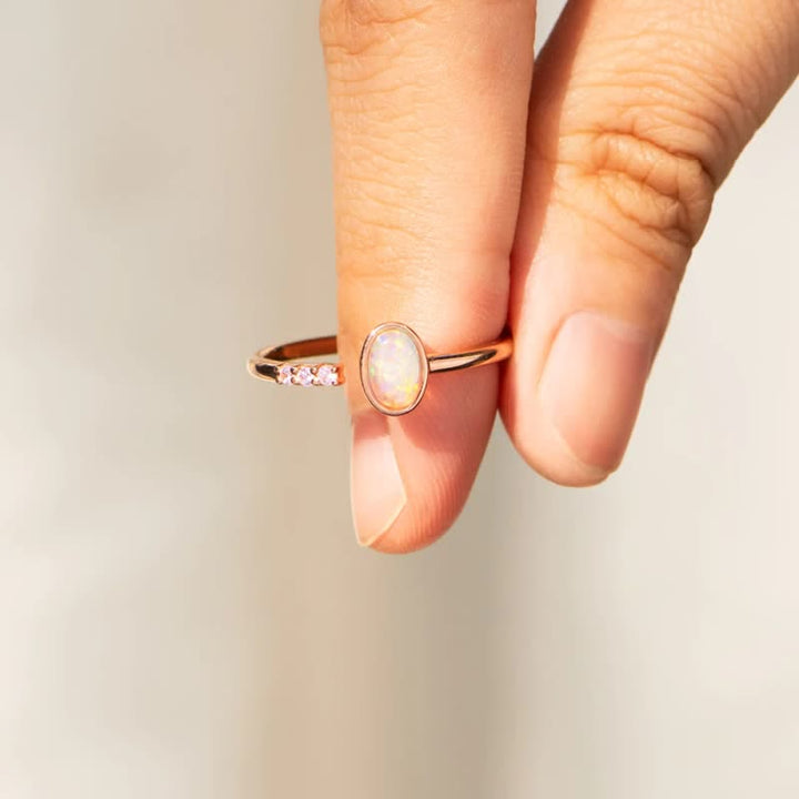 Bague ajustable simple en argent sterling S925 avec opale Olivenorma