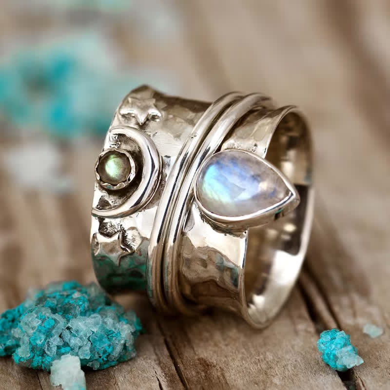 Bague large en pierre de lune bohème Olivenorma avec étoile et lune