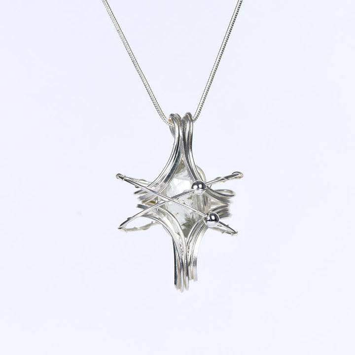 Collier pendentif planète octaédrique enroulé à la main en cristal naturel Olivenorma