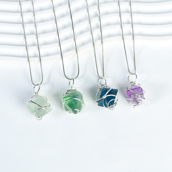 Collier pendentif longue colonne enroulé à la main en cristal naturel Olivenorma