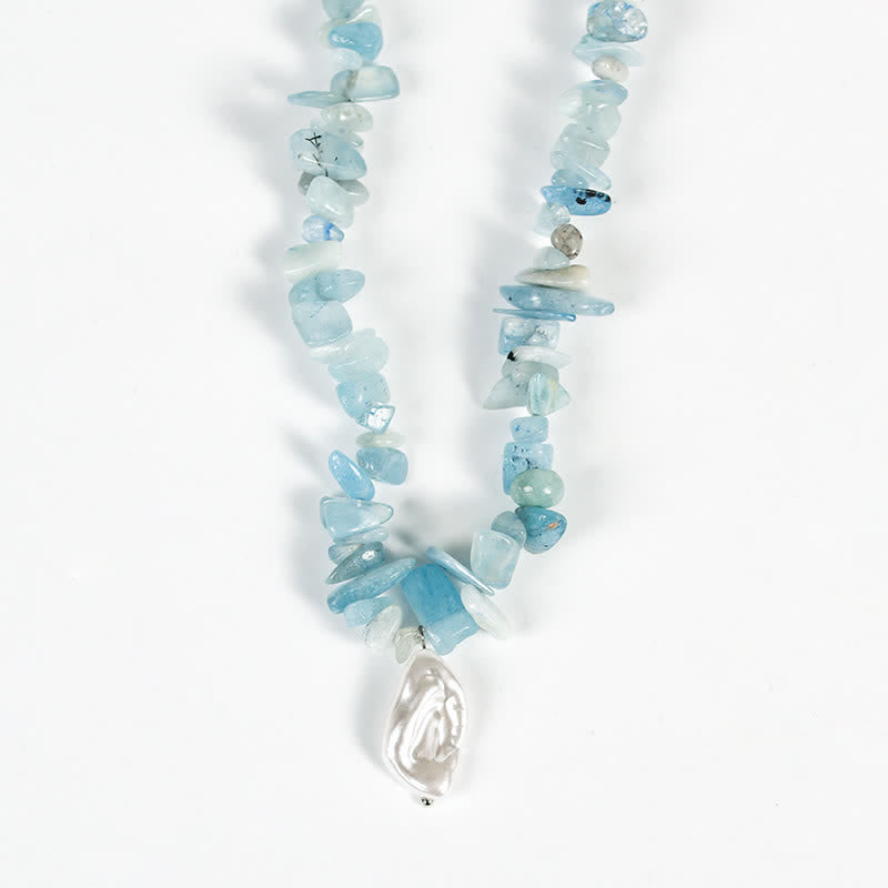 Collier avec pendentif en perles de gravier naturel et perles de soleil et de lune Olivenorma