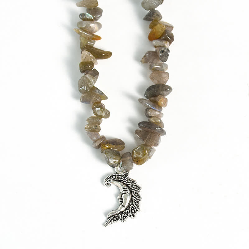 Collier avec pendentif en perles de gravier naturel et perles de soleil et de lune Olivenorma