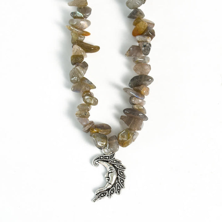 Collier avec pendentif en perles de gravier naturel et perles de soleil et de lune Olivenorma