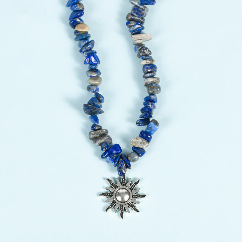 Collier avec pendentif en perles de gravier naturel et perles de soleil et de lune Olivenorma