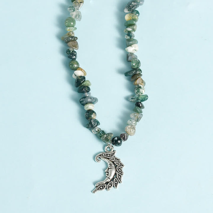 Collier avec pendentif en perles de gravier naturel et perles de soleil et de lune Olivenorma