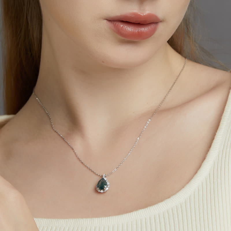 Collier avec pendentif en agate mousse naturelle et diamant simulé Olivenorma