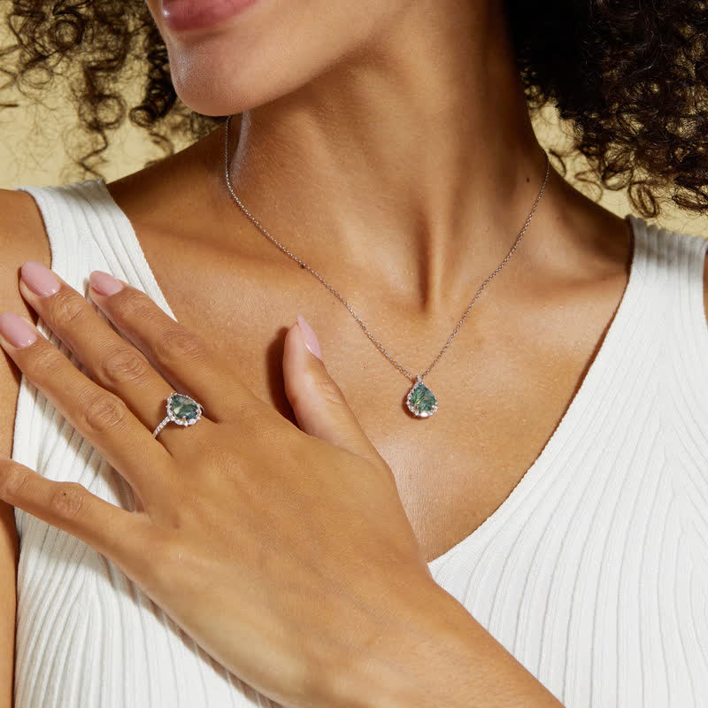 Collier avec pendentif en agate mousse naturelle et diamant simulé Olivenorma