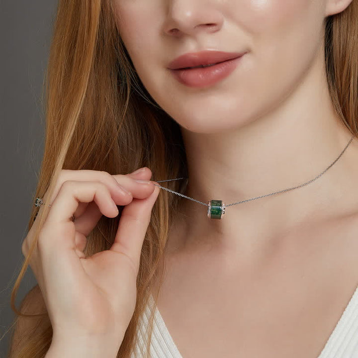 Collier pendentif en forme de rouleau en agate mousse naturelle Olivenorma