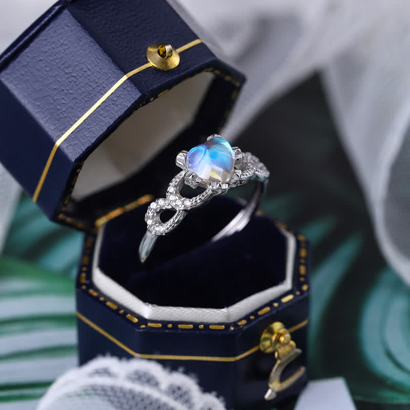 Bague ajustable ouverte en argent sterling avec pierre de lune en forme de cœur Olivenorma