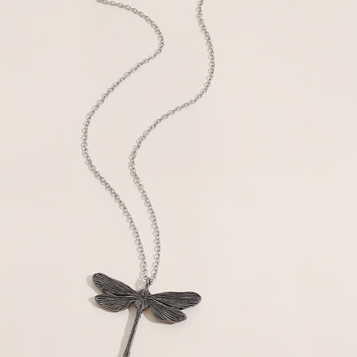 Collier pendentif libellule en pierre de lune incrustée Olivenorma en alliage