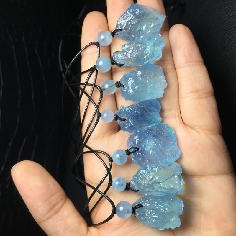 Collier en pierres précieuses calmes et aigue-marine naturelle Olivenorma