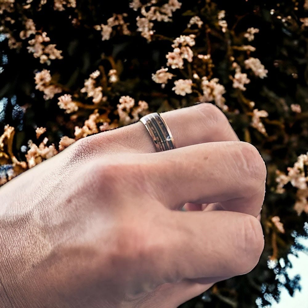 Corde de guitare Olivenorma et anneau de tonneau de whisky brûlé