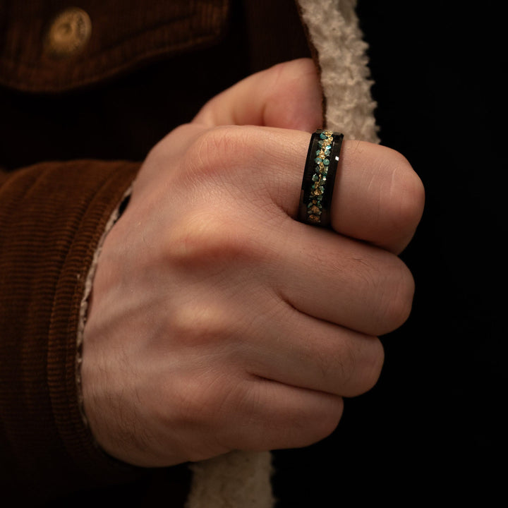 Olivenorma pour homme avec fragments de corail vert et feuille d'or