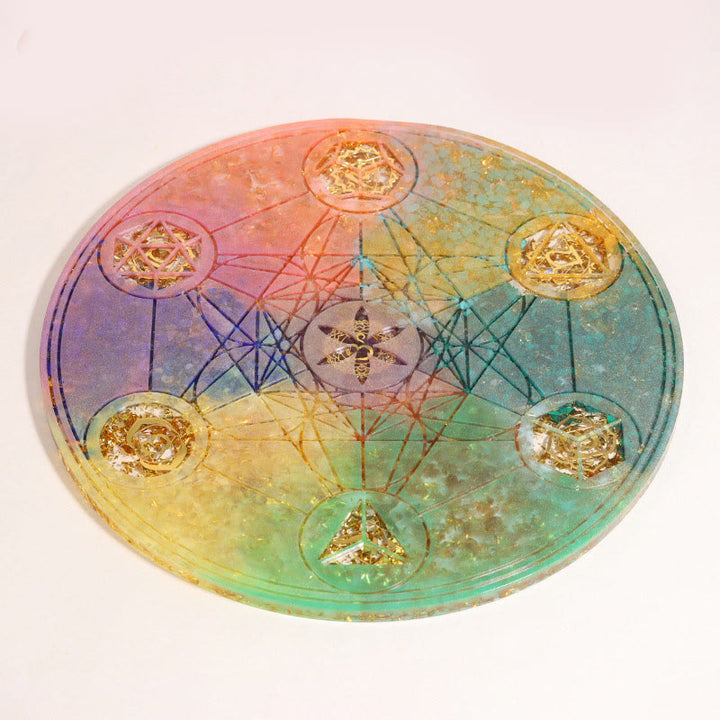 Gamme de cristaux de base de pyramides d'orgone de chakra en cristal naturel Olivenorma